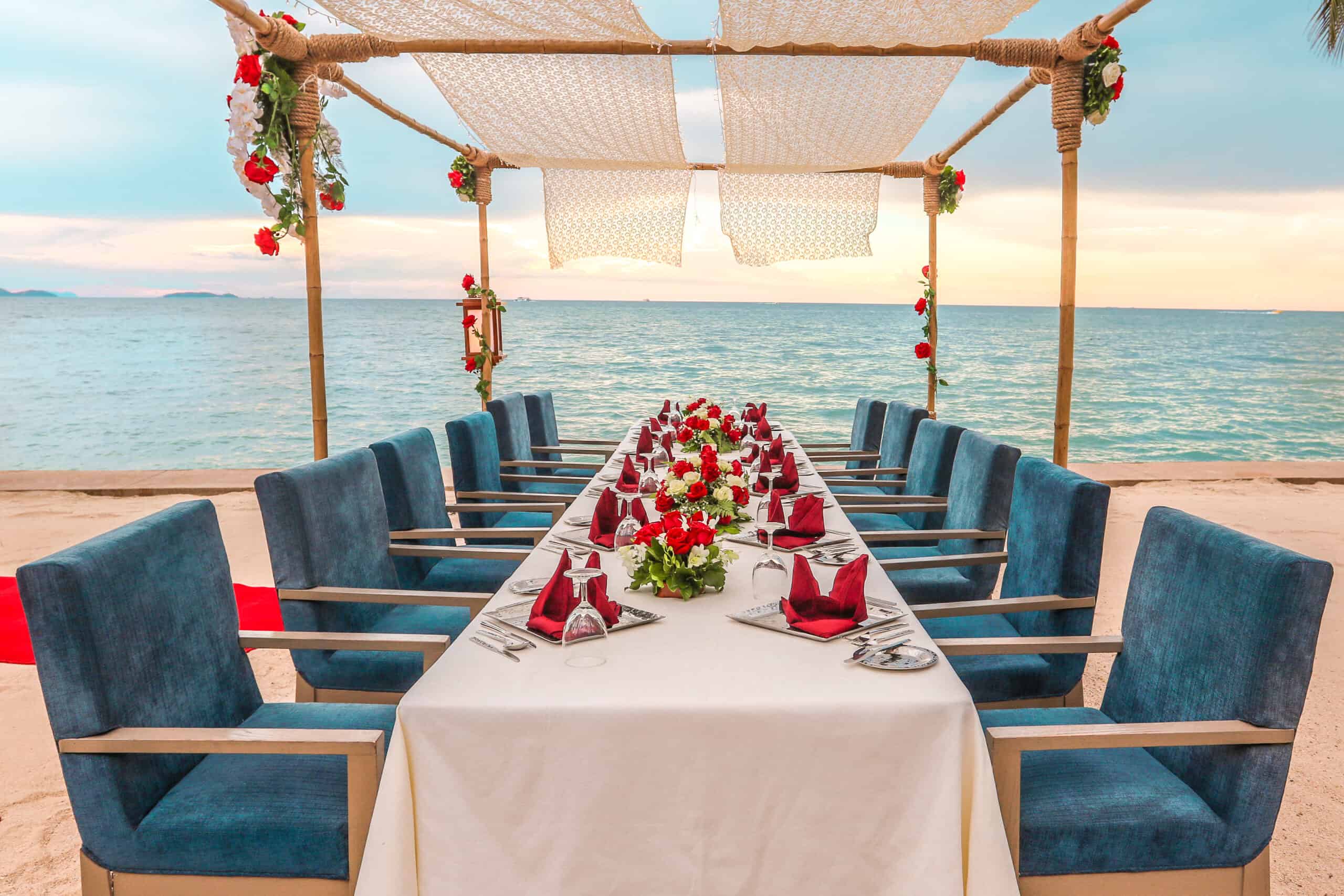 beach reception set-up for wedding in pattaya