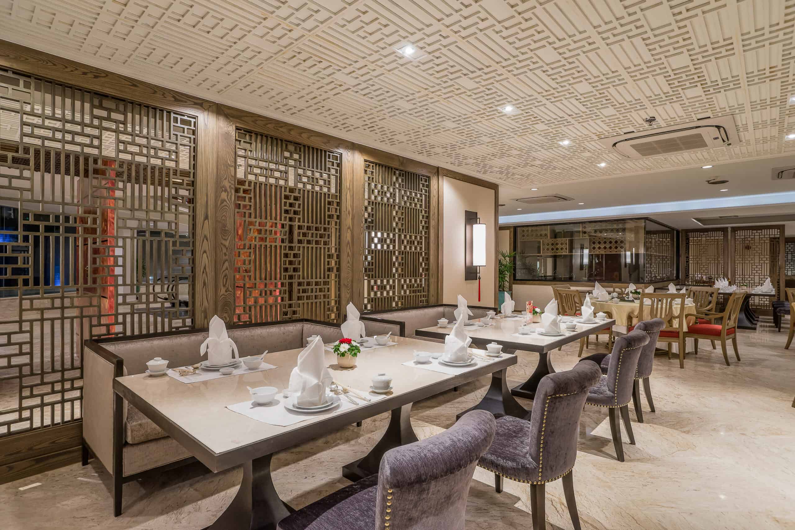 27_Dining-Huang Chao