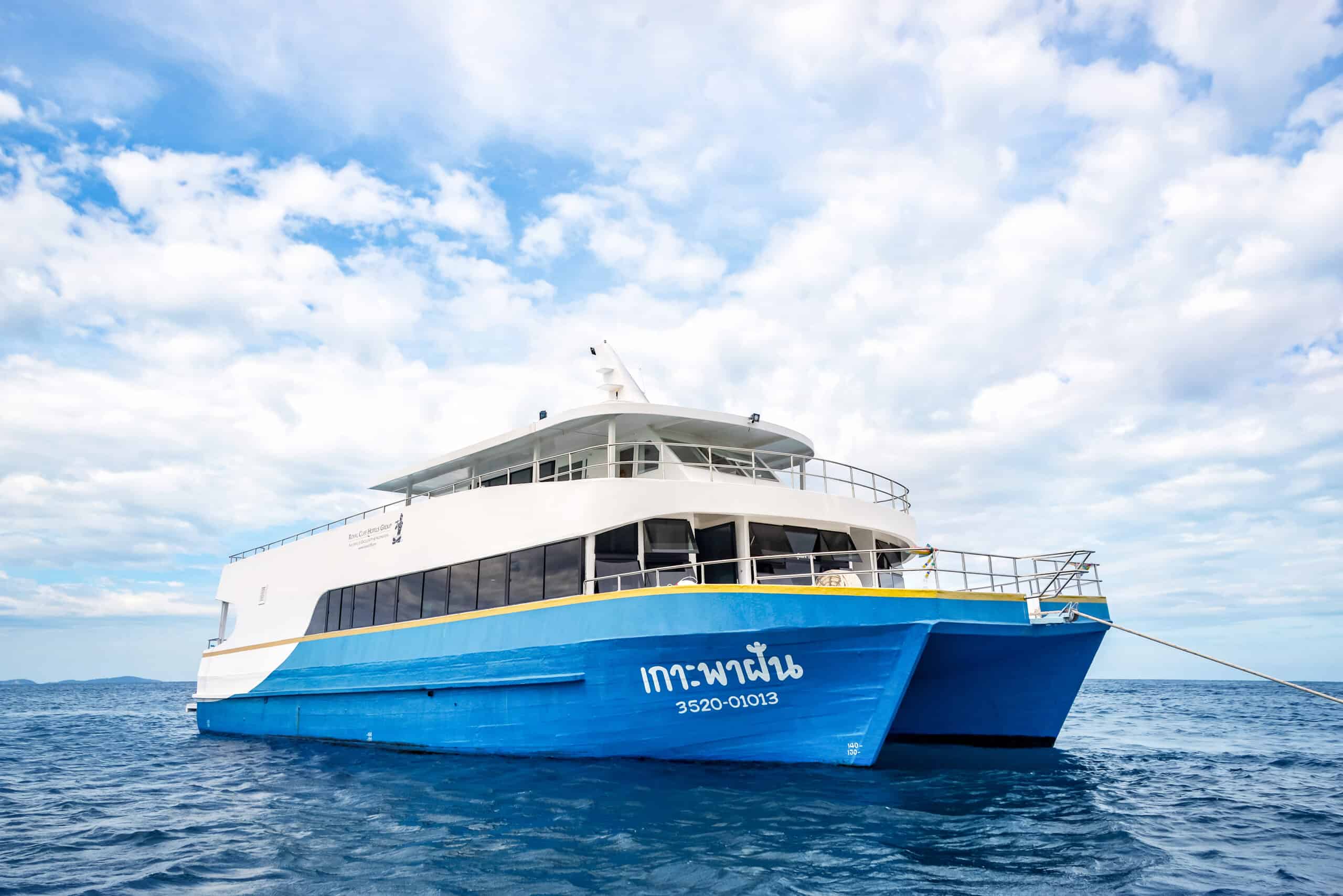 Catamaran-01