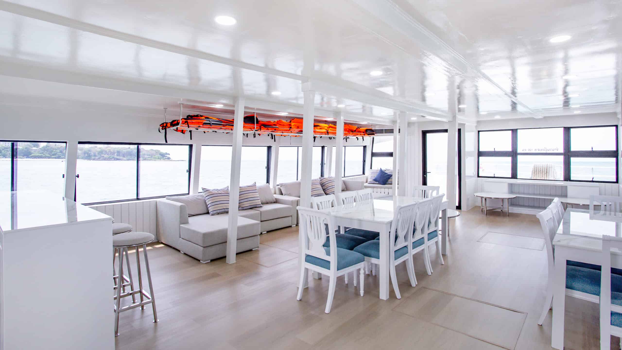 Catamaran-12