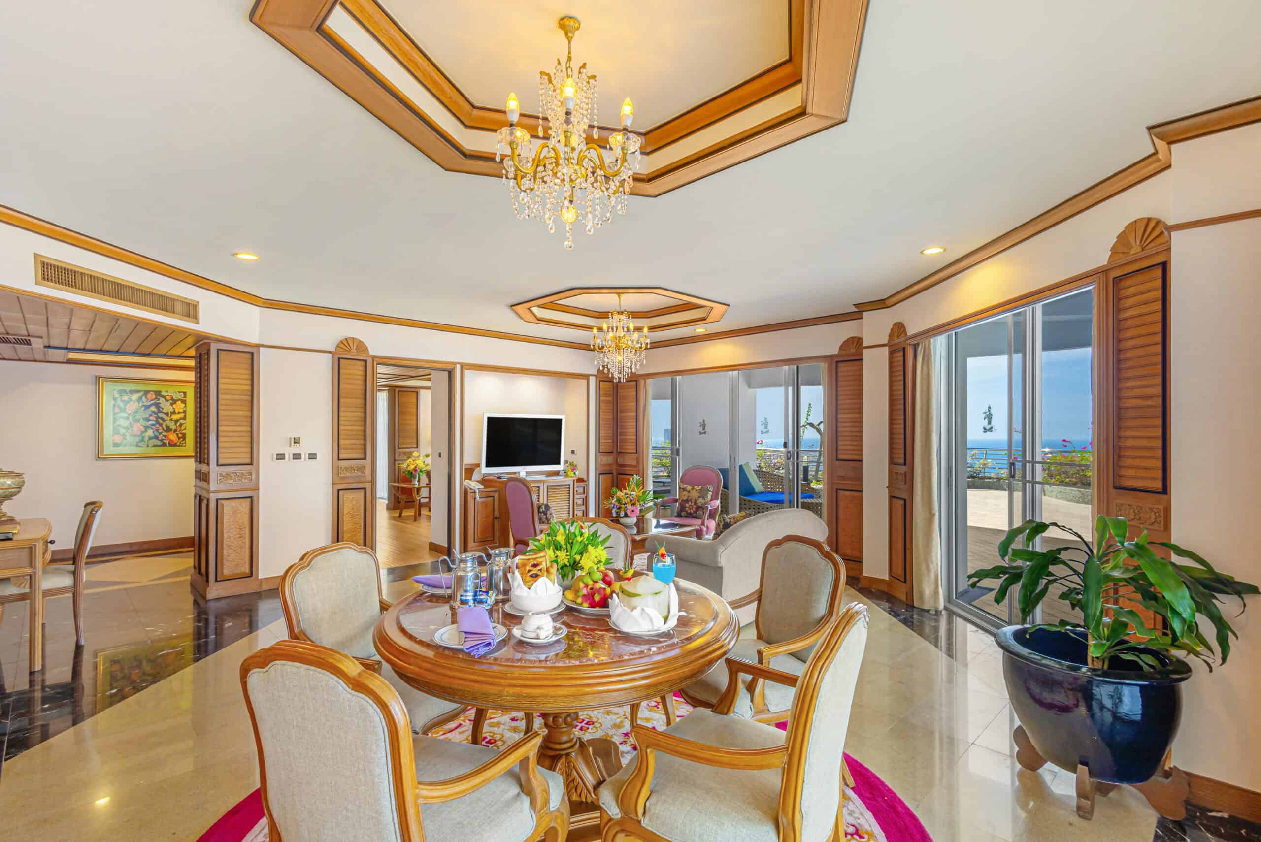 RC_Royal Suite - 08