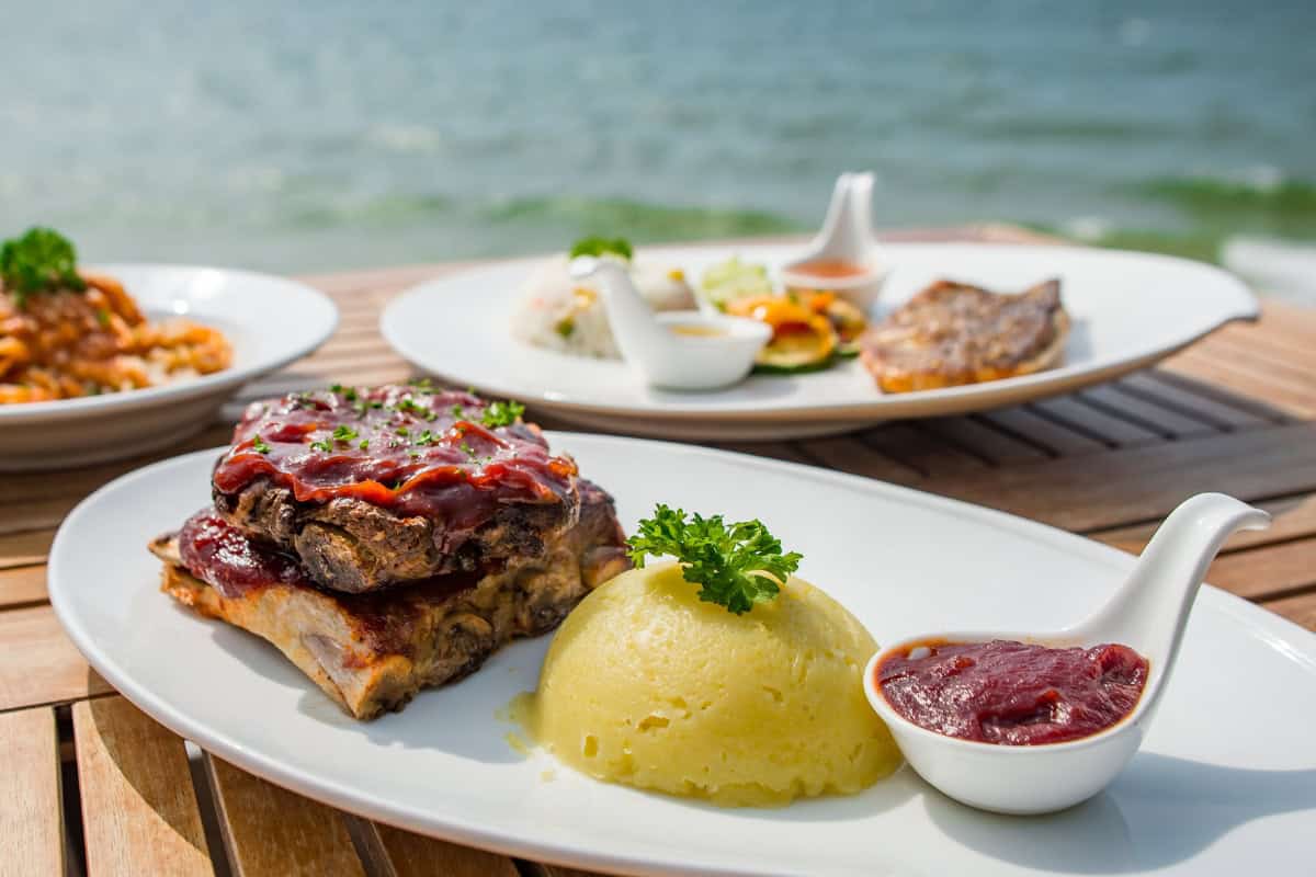 western food from breezeo restaurant at royal cliff