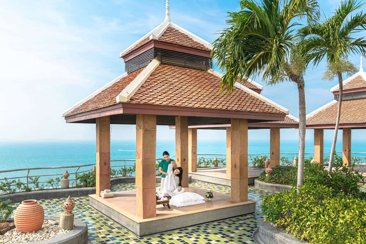 tranquil massage in pattaya at cliff spa
