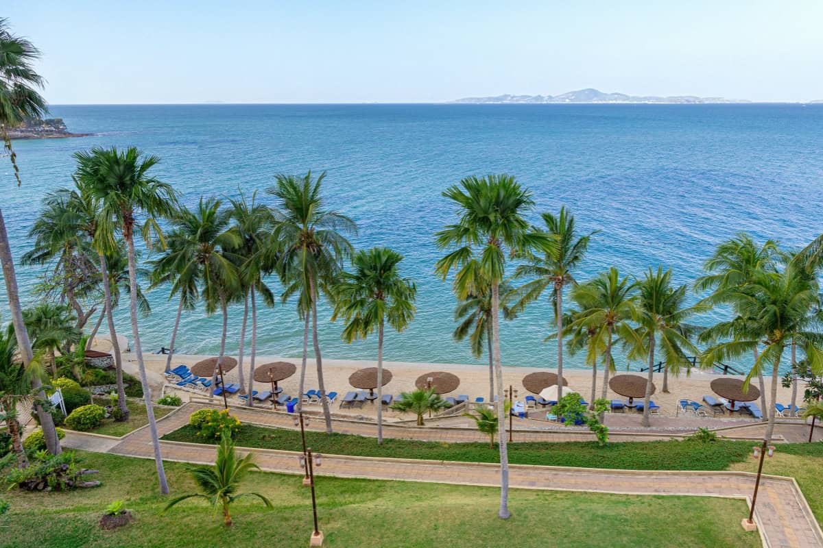 private shore at our 5-star hotels in pattaya near beach
