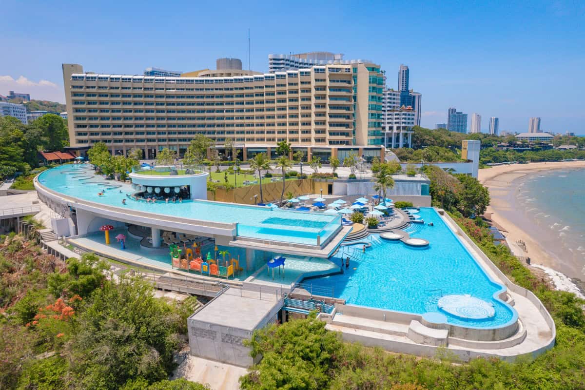 royal cliff 5-star hotels in pattaya near beach