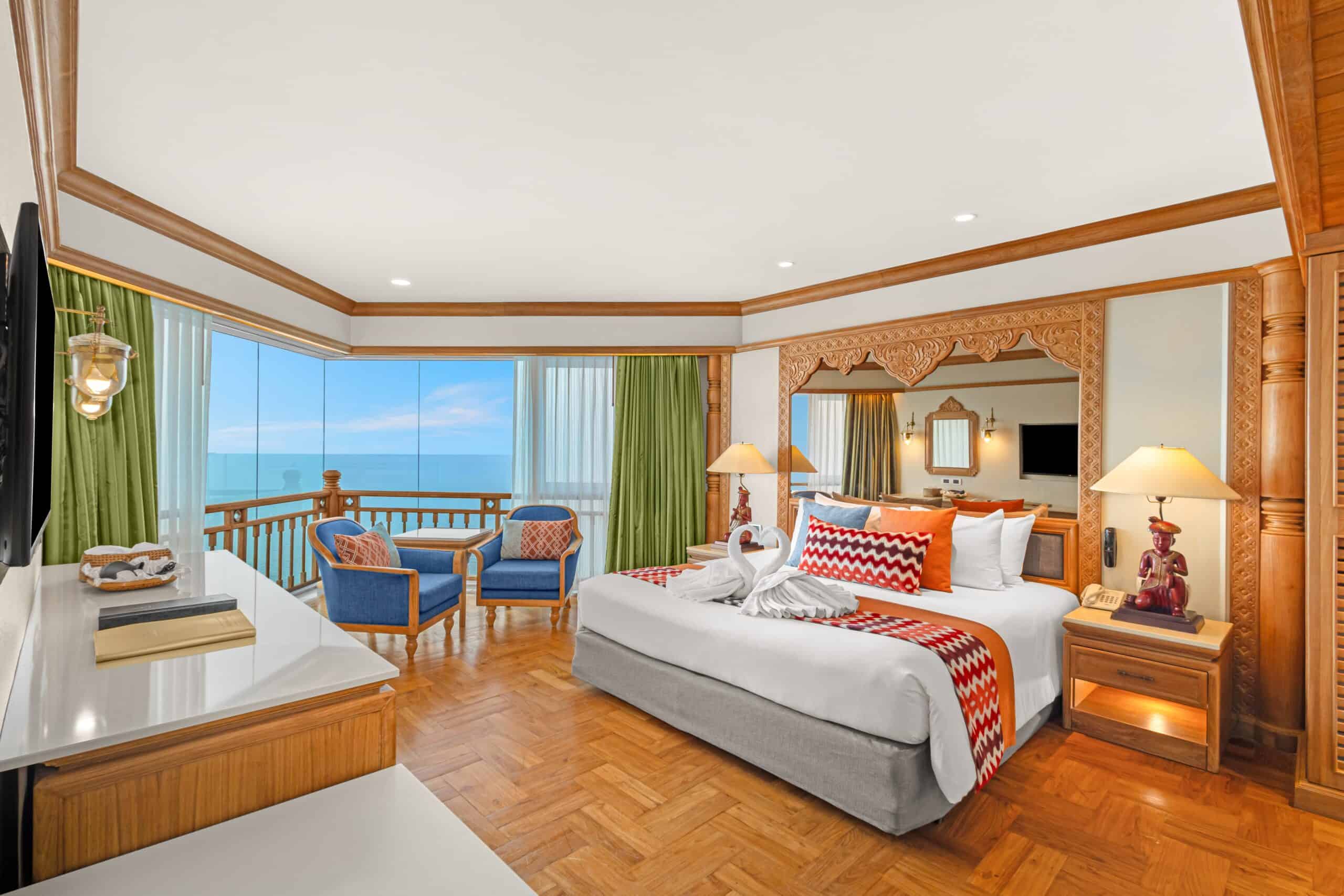 RC_Theme Suite 2 Bedrooms Thai Heritage - 01-min
